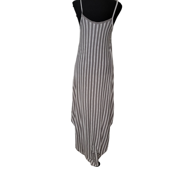 ⭐️Wasabi + Mint Sexy Summer Gray White Striped Maxi Dress Sz S - Picture 3 of 6